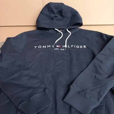 TOMMY HILFIGER HOODIE – NAVY SIZE XL