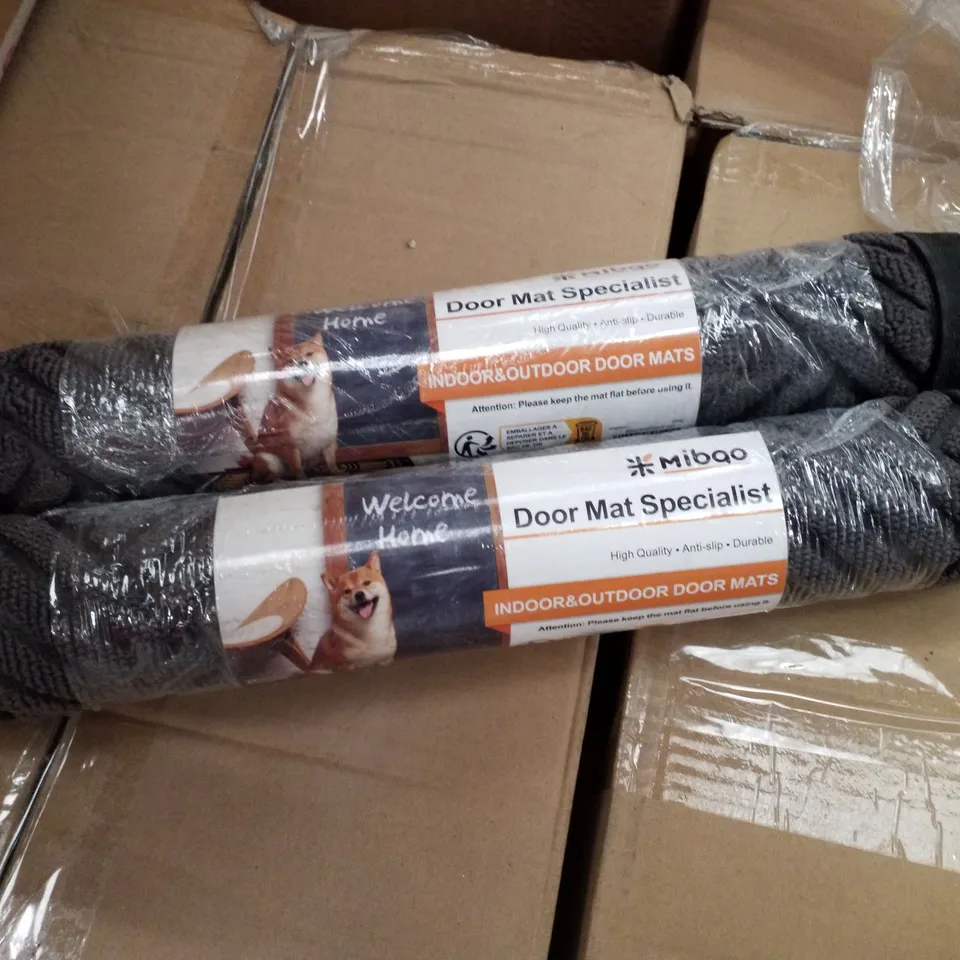 PALLET CONTAINING 390 BRAND NEW MIBAO DIRT TRAPPER FLOORMATS