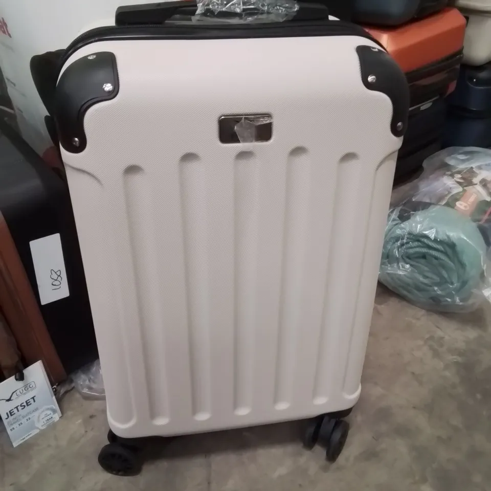 LUGG TRAVEL SUITCASE 