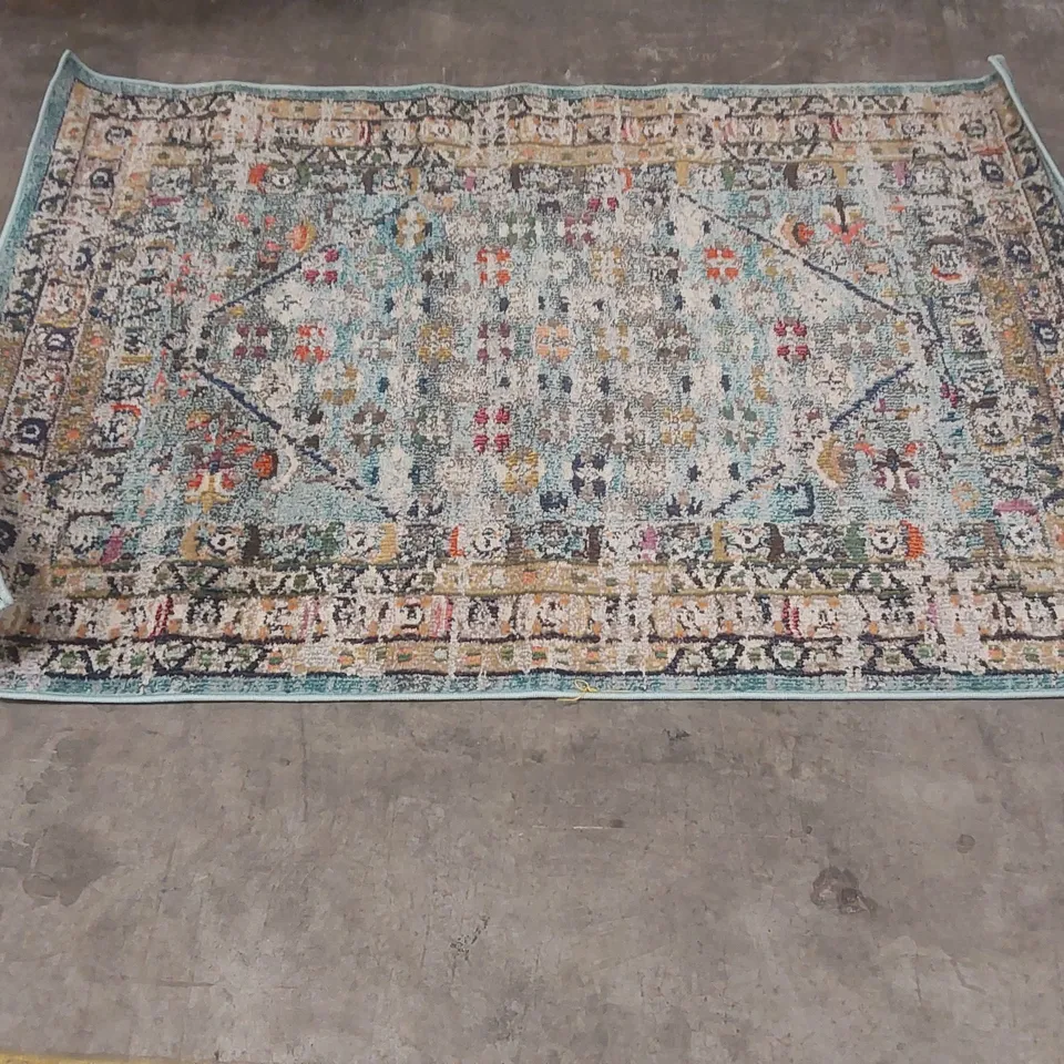 SAFAVIEH MONACO RUG - 120 x 170cm
