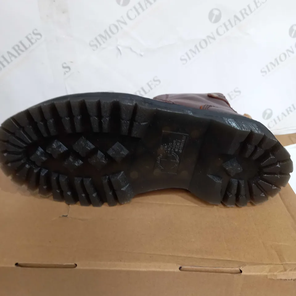 BOXED DR. MARTENS AIRWAIR JETTA SENDAL PLATEAU BOOTS, DARK BROWN - SIZE 6