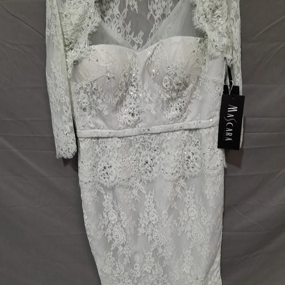MASCARA EMBELLISHED LACE DETAIL DRESS IN PALE GREEN - 14