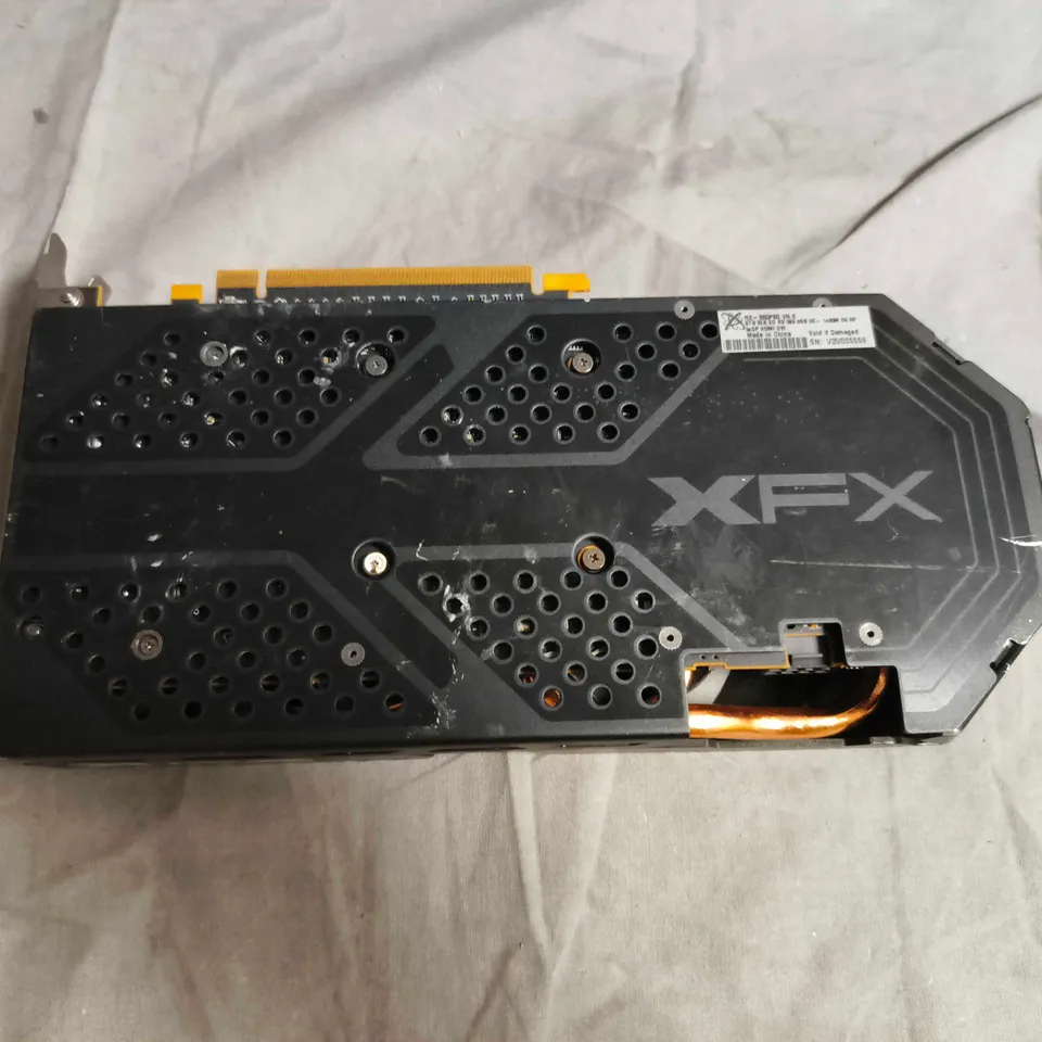 XFX GRAPHICS CARD – DUAL FANS 