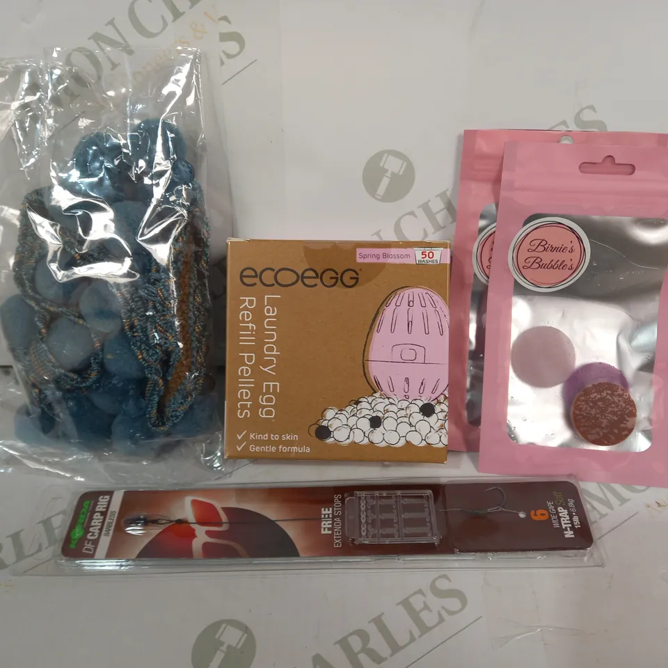 LOT OF APPROXIMATELY 10 ASSORTED HOUSEHOLD ITEMS TO INCLUDE ECOEGG LAUNDRY EGG REFILL PELLETS, BARBLESS DF CARP RIG, ETC