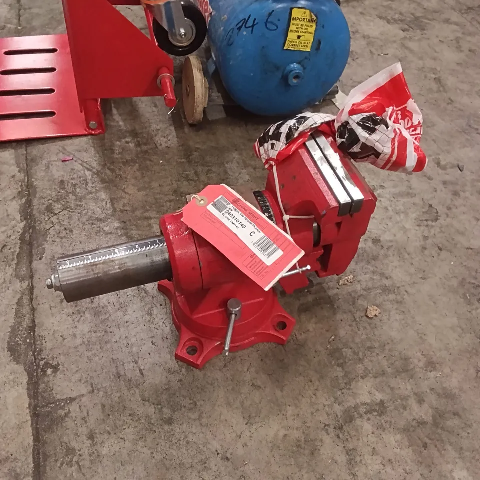 CLARKE CMV140 MULTI-PURPOSE CAST IRON VICE