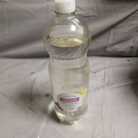 APPROXIMATELY 10 X 1L BOTLLES OF SPARKLING WATER WHITE GRAPE AND BLACKBERRY