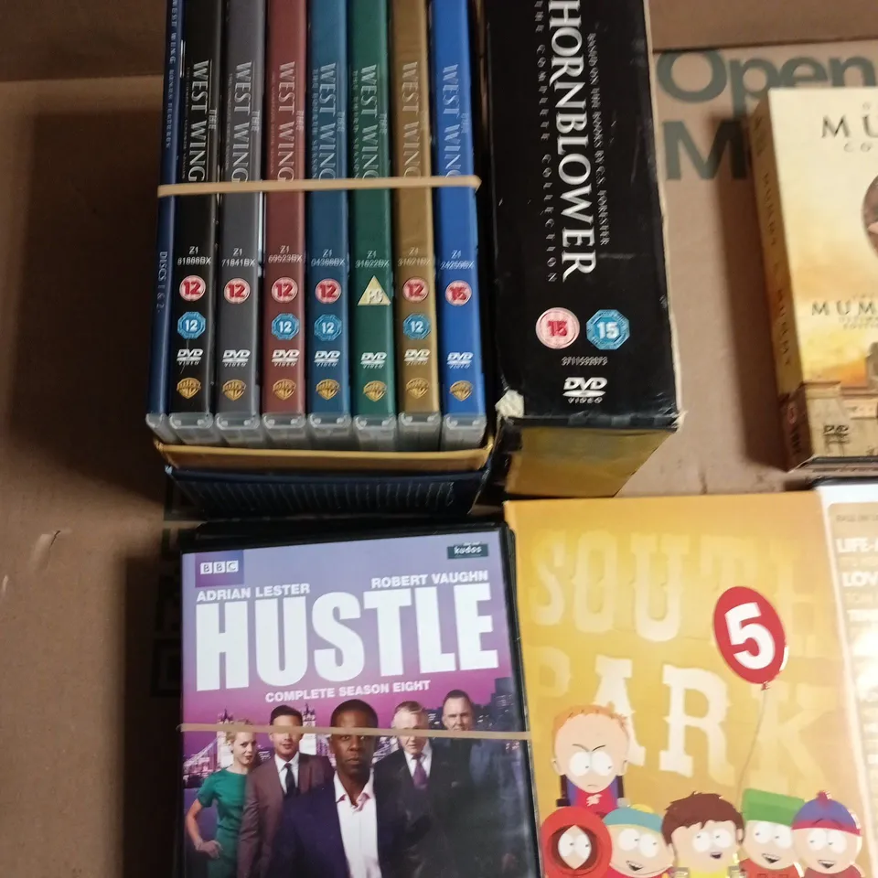 LOT OF ASSORTED DVDS TO INCLUDE THE MUMMY COLLECTION, TOP GEAR COMPLETE SPECIALS AND WEST WING SEASONS 1-9