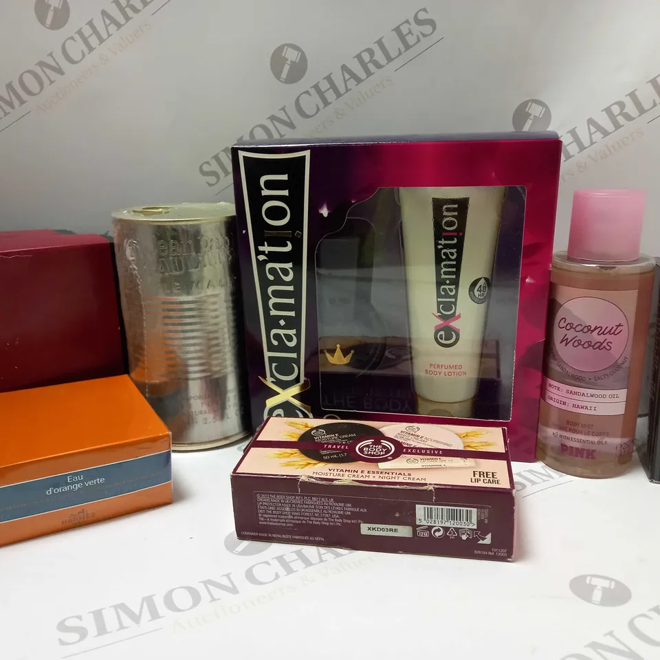 BOX OF APPROX 10 ASSORTED BEAUTY PRODUCTS TO INCLUDE HERMES D'ORANGE VERTE MOISTURISING BALM, THE BODY SHOP VITAMIN E ESSENTIALS, COCONUT WOODS BODY MIST, ETC 