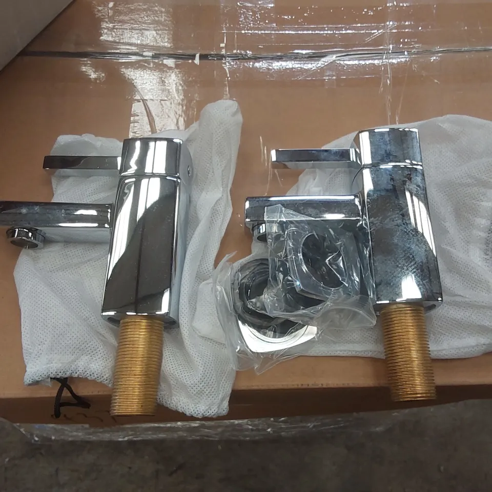 BOXED LECICO MIRIMAR BATH PILLAR TAPS