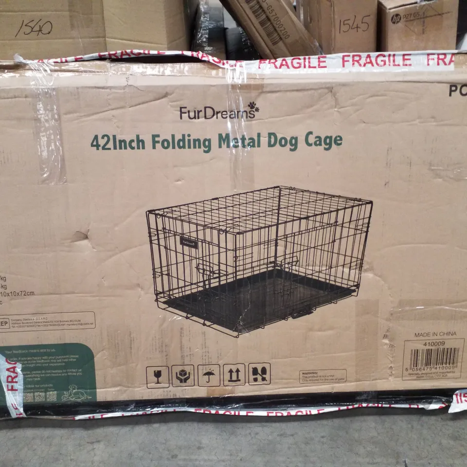 BOXED FURDREAMS 42" FOLDING METAL DOG CAGE