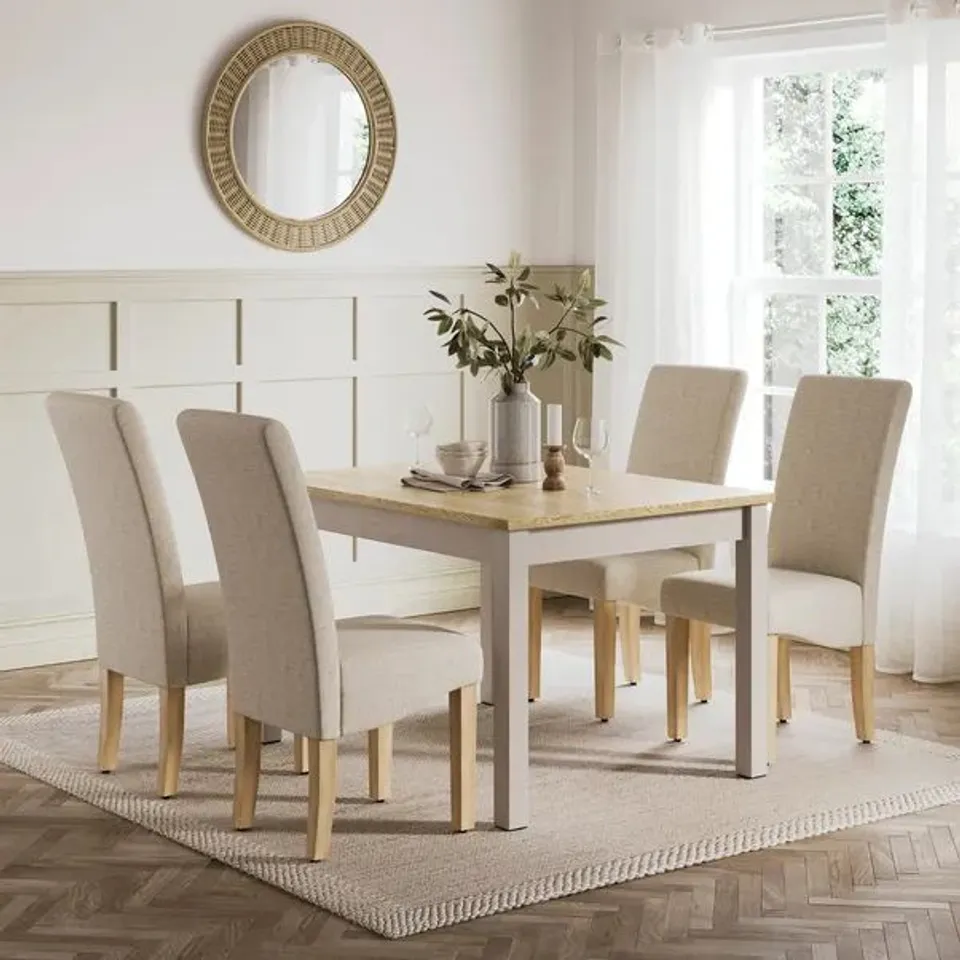 BOXED OLNEY COMPACT 4 SEATER RECTANGULAR DINING TABLE - OAK (1 BOX)