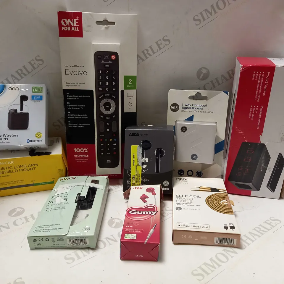 LOT OF APPROX 20 ASSORTED ELECTRICAL ITEMS TO INCLUDE JVC HEADPHONES, SIGNAL BOOSTER, UNIVERSAL REMOTE, ETC