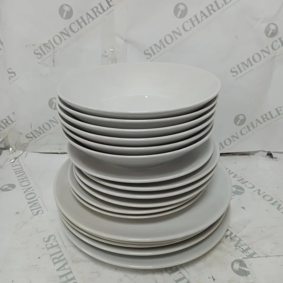 BRAND NEW BOXED CESIRO 18 PIECE PORCELAIN DINNERWARE SET IN MATT WHITE TO INCLUDE LARGE PLATES, SMALL PLATES AND BOWLS - COLLECTION ONLY