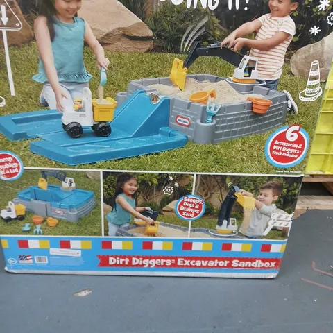 LITTLE TIKES DIRT DIGGERS EXCAVATOR SANDBOX