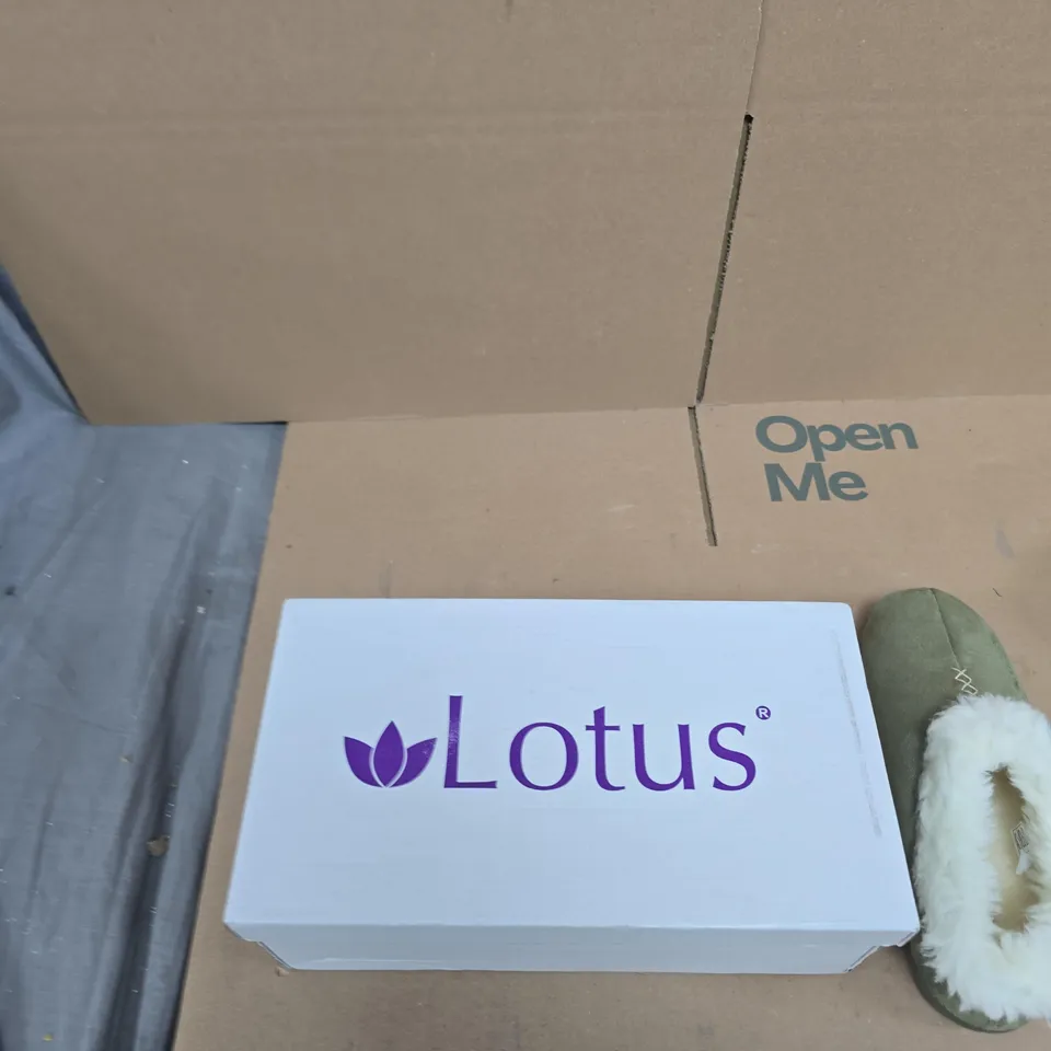 UK 4.5 LOTUS BERNADA KHAKI WOOL-LINED SLIPPERS – EU 37 ULH103