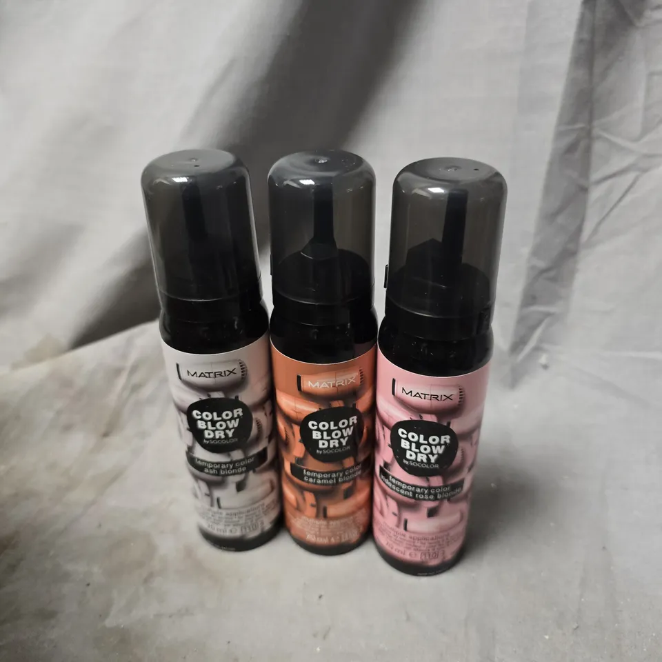 APPROXIMATELY 20 ASSORTED MATRIX BLOW DRY SPRAYS TO INCLUDE ROSE BLONDE, CARAMEL BLONDE, ASH BLONDE, ETC - COLLECTION ONLY