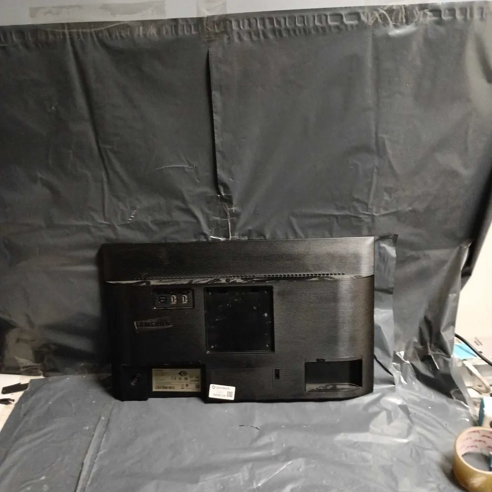 SAMSUNG COLOR DISPLAY UNIT 22-INCH MONITOR – MODEL F22T450FQRXXU