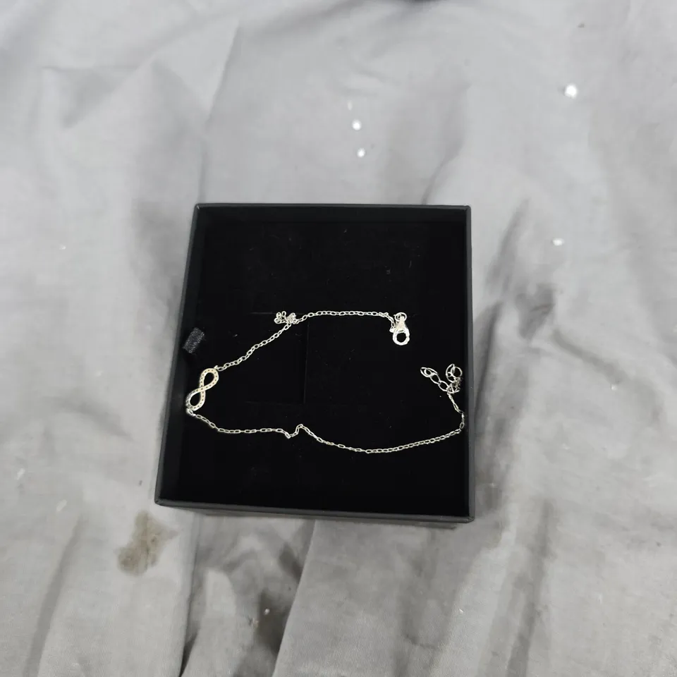 THOMAS SABO NECKLACE – SILVER TONE, IN BLACK PRESENTATION BOX