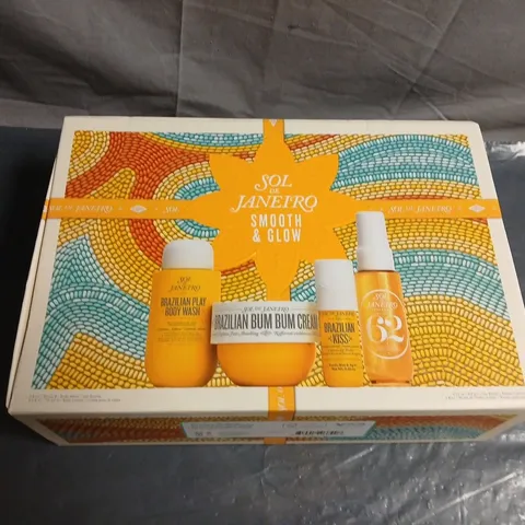 SOL DE JANEIRO SMOOTH & GLOW GIFT SET