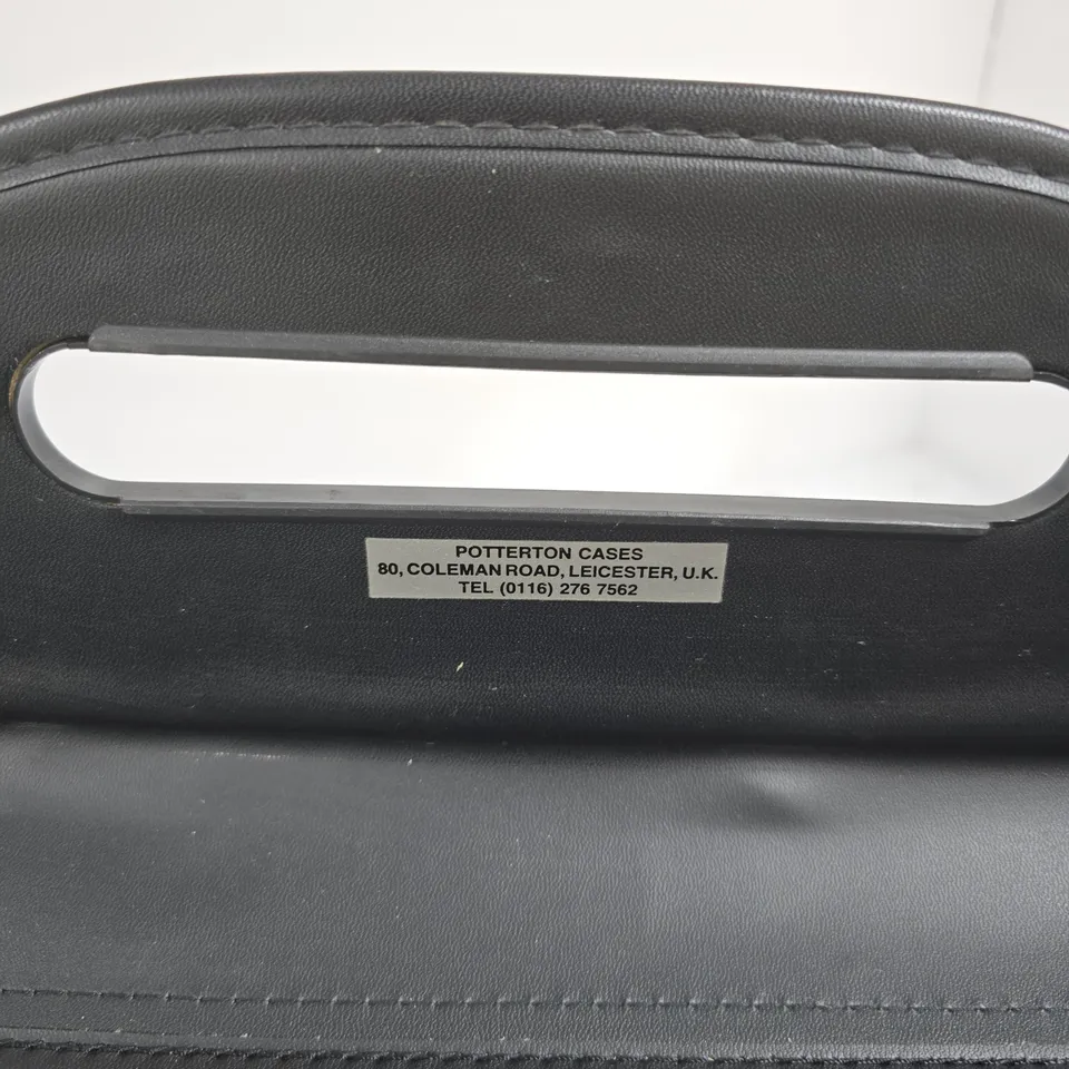 POTTERTON CASES LOMBARD CASE BLACK