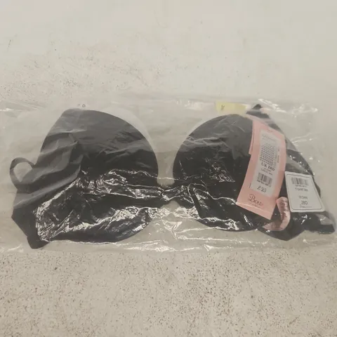 BAGGED BOUX AVENUE T-SHIRT BRA IN BLACK SIZE 28D