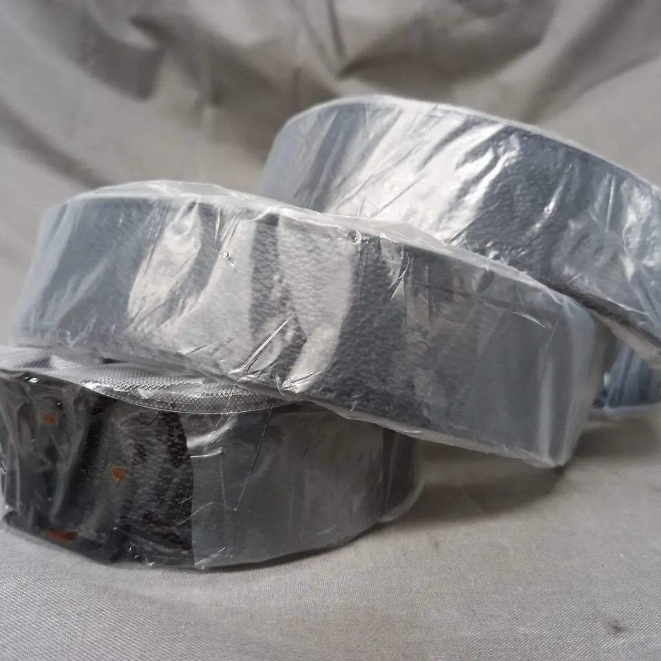 BOXED LOUIS VUITTON BELT IN BLACK