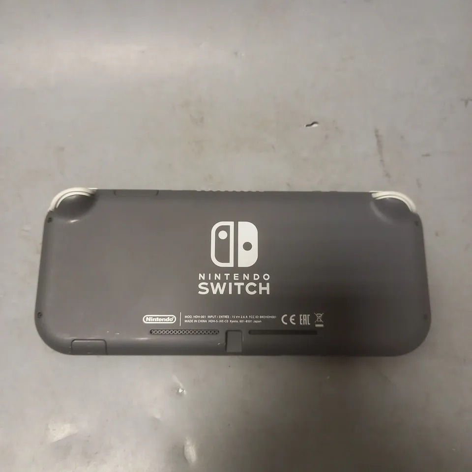 NINTENDO SWITCH GAME CONSOLE IN GREY