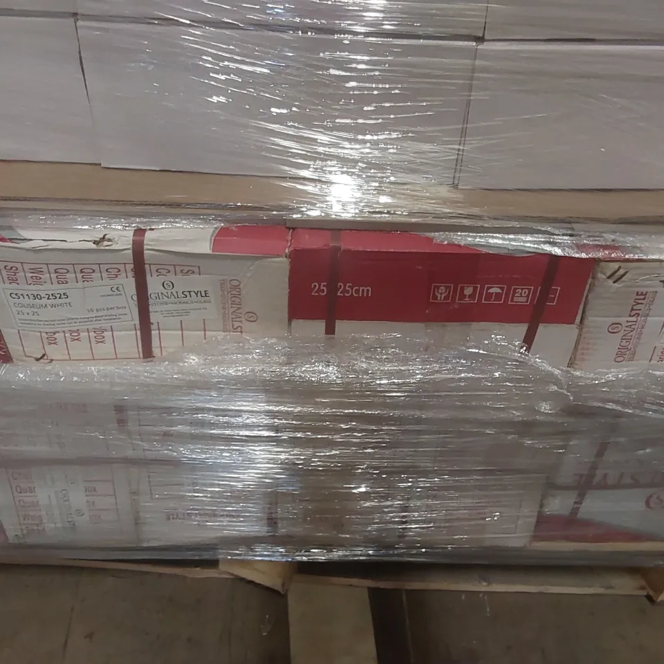 PALLET CONTAINING APPROXIMATELY 16x BOXES OF 20pcs MOSAIC TILES AND A VERY LARGE QUANTITY OF 16pcs BOXES OF COLISEUM WHITE 25 x 25CM TILES