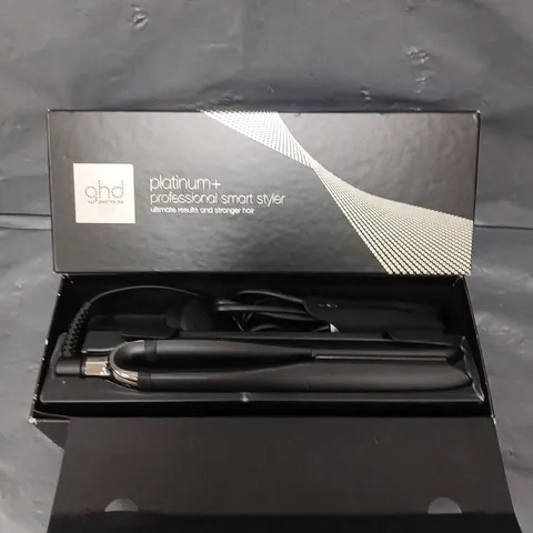 GHD PLATINUM PLUS HAIR STRAIGHTENER 