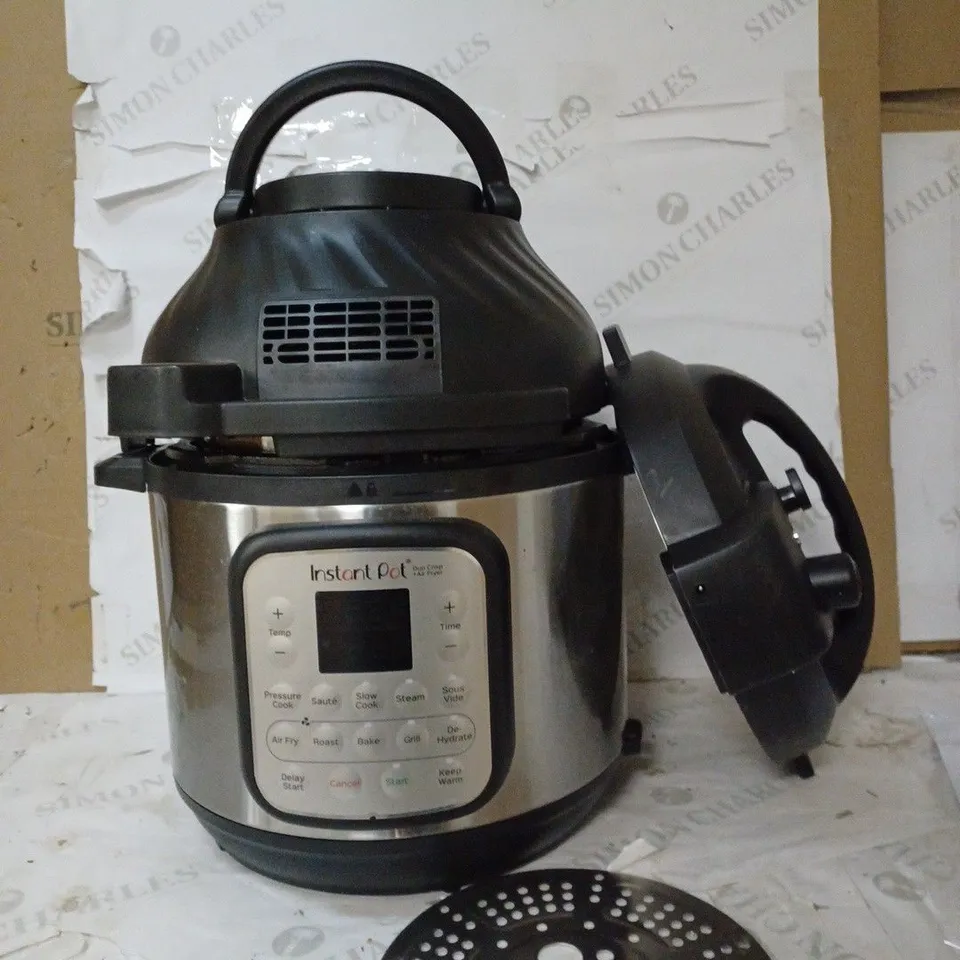 INSTANT POT DUO CRISP AIR FRYER MULTICOOKER