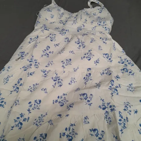 HOLLISTER LINEN BLEND WHITE DRESS - LARGE