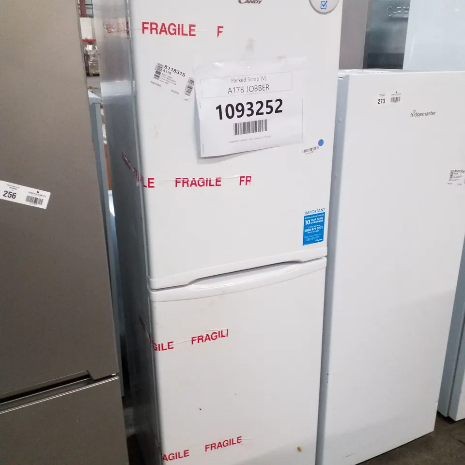 CANDY 55CM FREESTANDING FRIDGE FREEZER WHITE - UNPROCESSED RAW RETURN