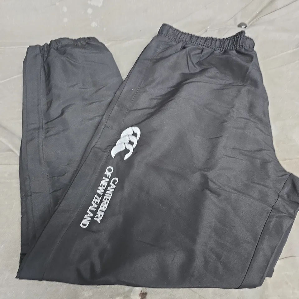 CANTERBURY CUFFED STADIUM PANTS IN BLACK - XL