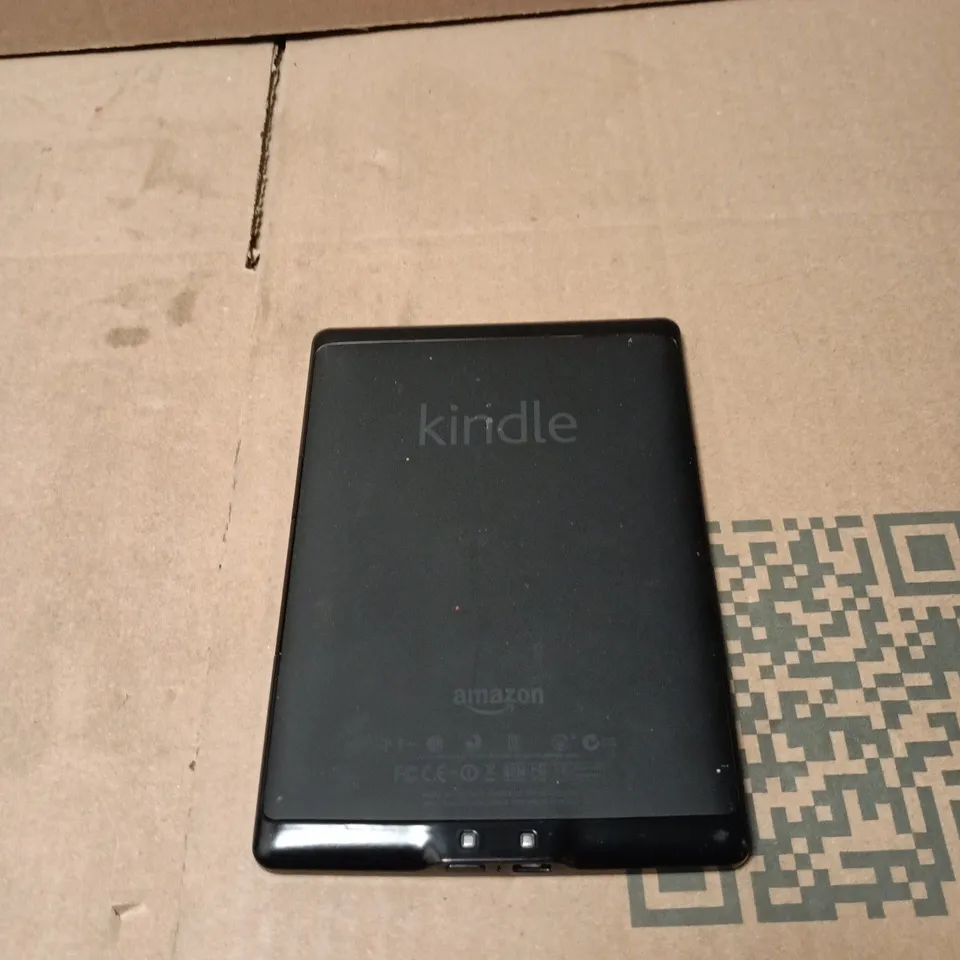 AMAZON KINDLE D01100 EBOOK READER