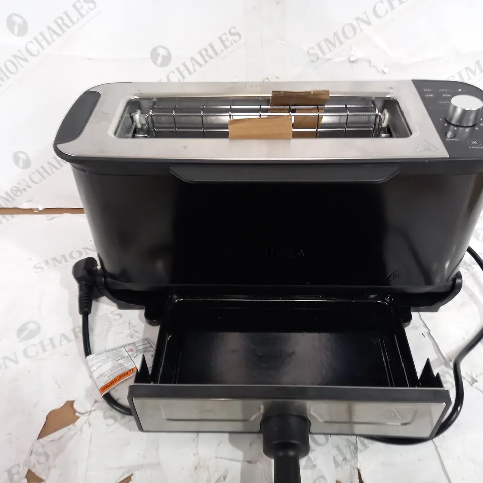 BOXED NINJA 2 IN 1 TOASTER & GRILL ST100UK