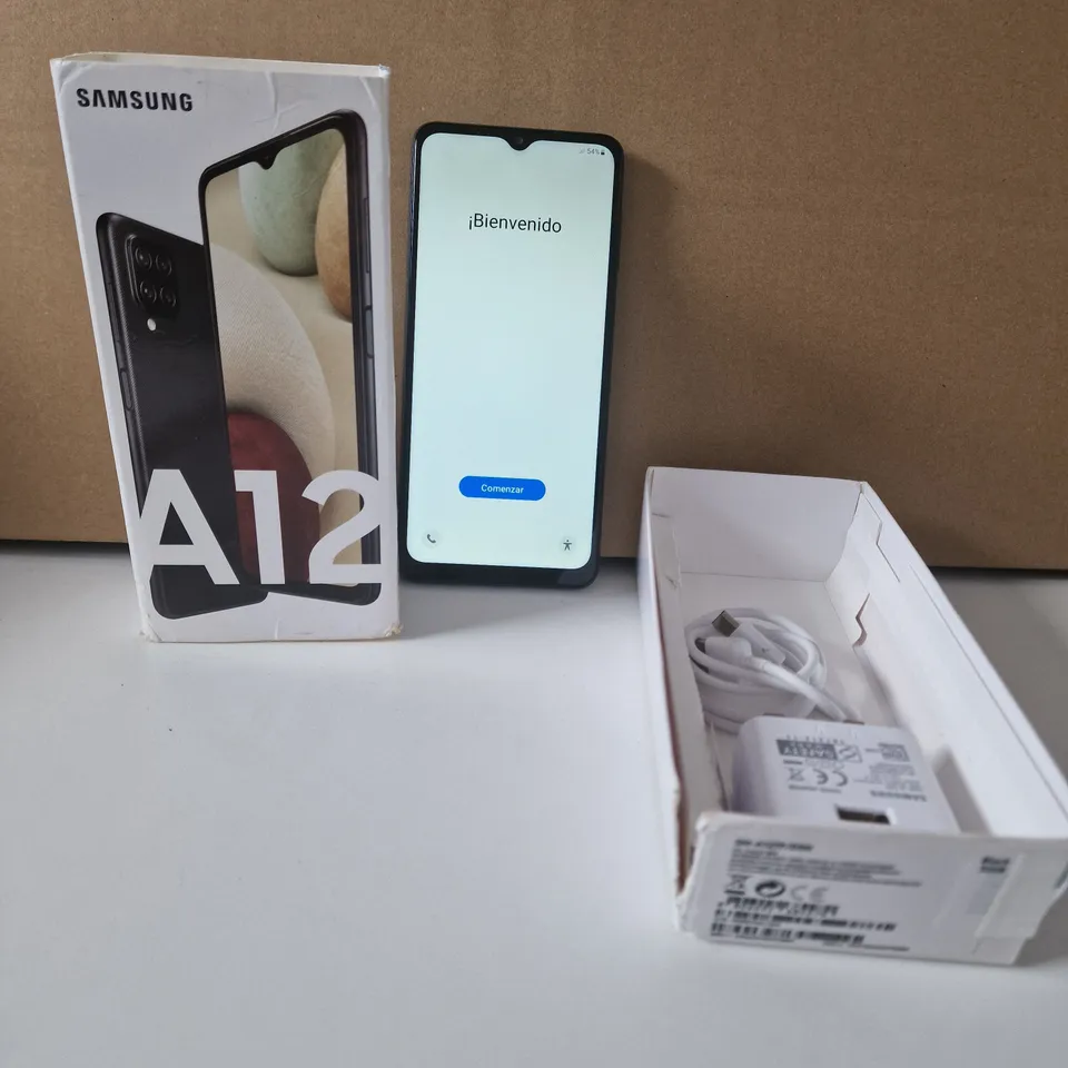 SAMSUNG GALAXY A12 64GB - BLACK