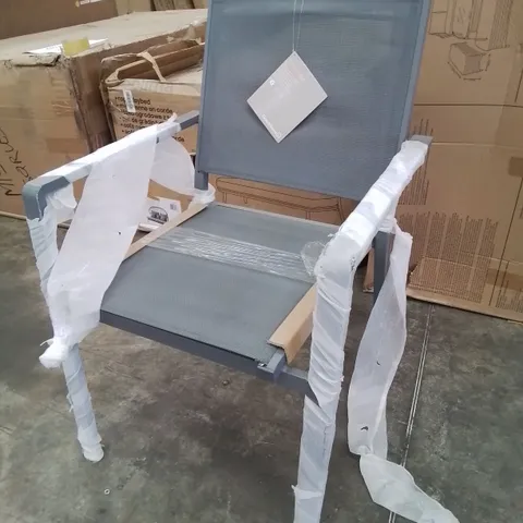 MOOREA ALUMINIUM ARMCHAIR
