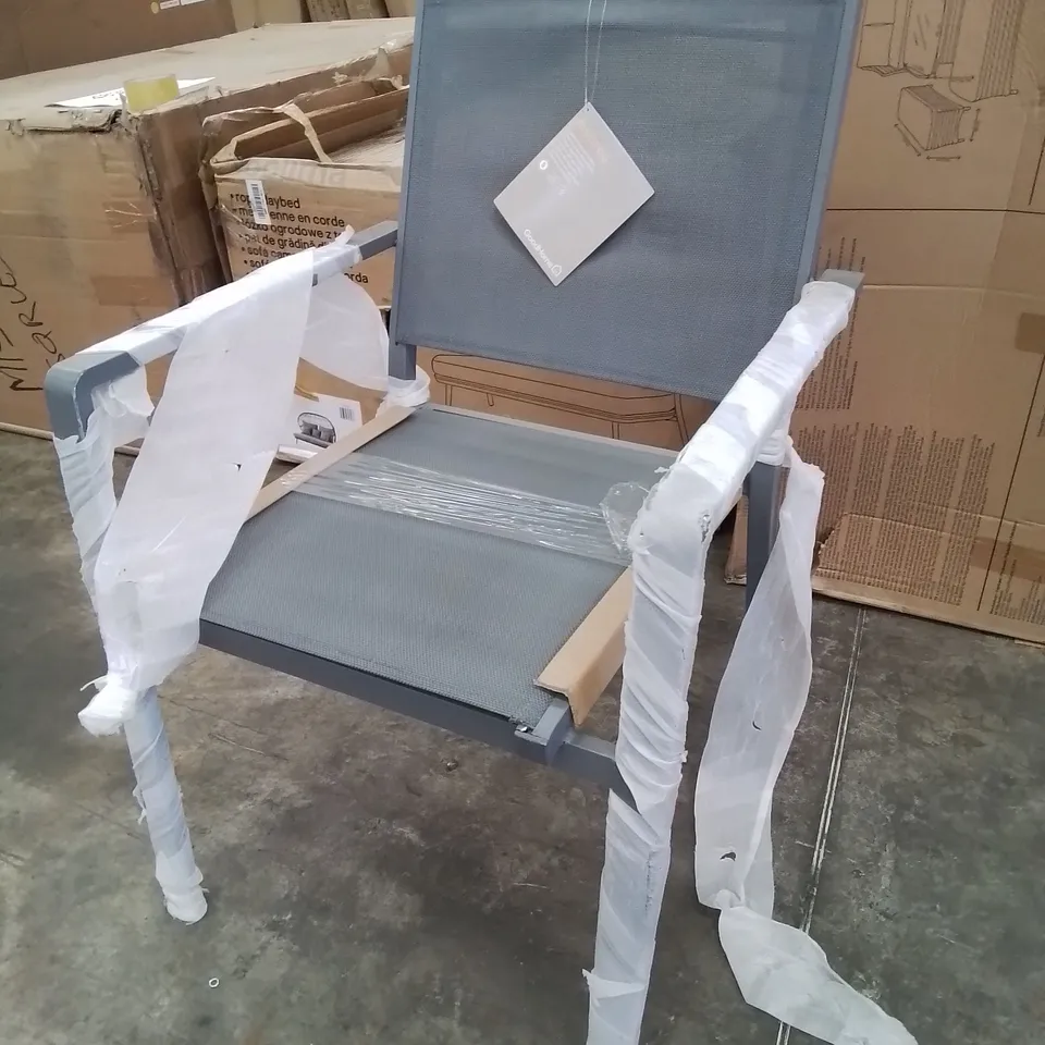 MOOREA ALUMINIUM ARMCHAIR