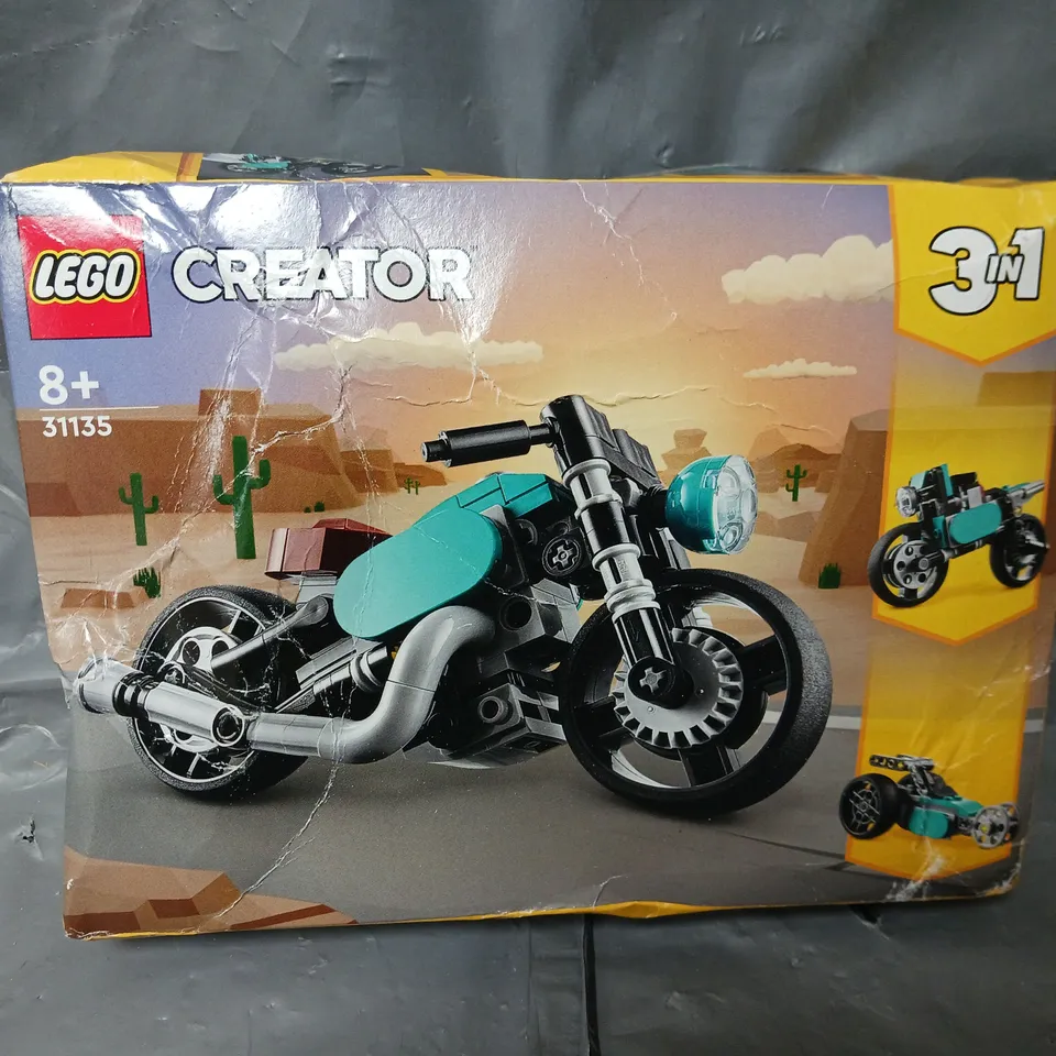 BOXED LEGO 31135: CREATOR 3-IN-1: VINTAGE MOTORCYCLE