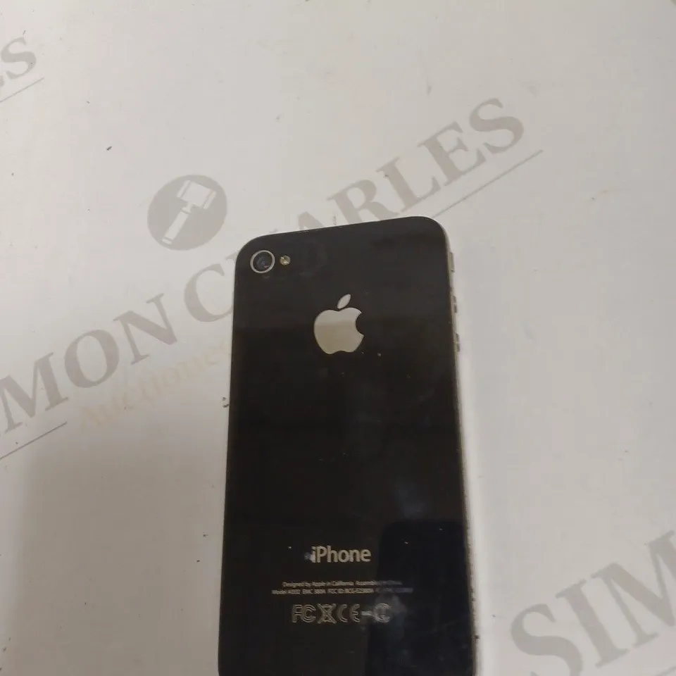 APPLE IPHONE 4 (A1332) SMARTPHONE 
