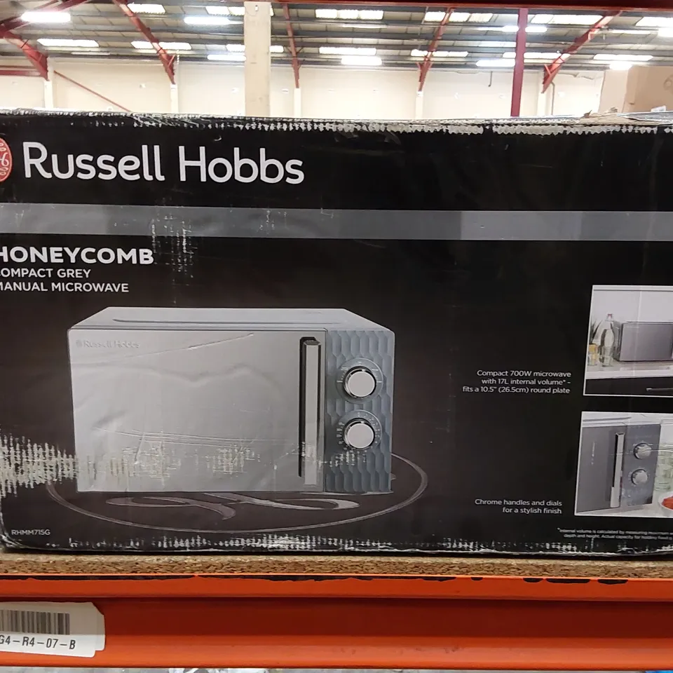 BRAND NEW BOXED RUSSELL HOBBS 700W HONEYCOMB COMPACT GREY MANUAL MICROWAVE (1 BOX)