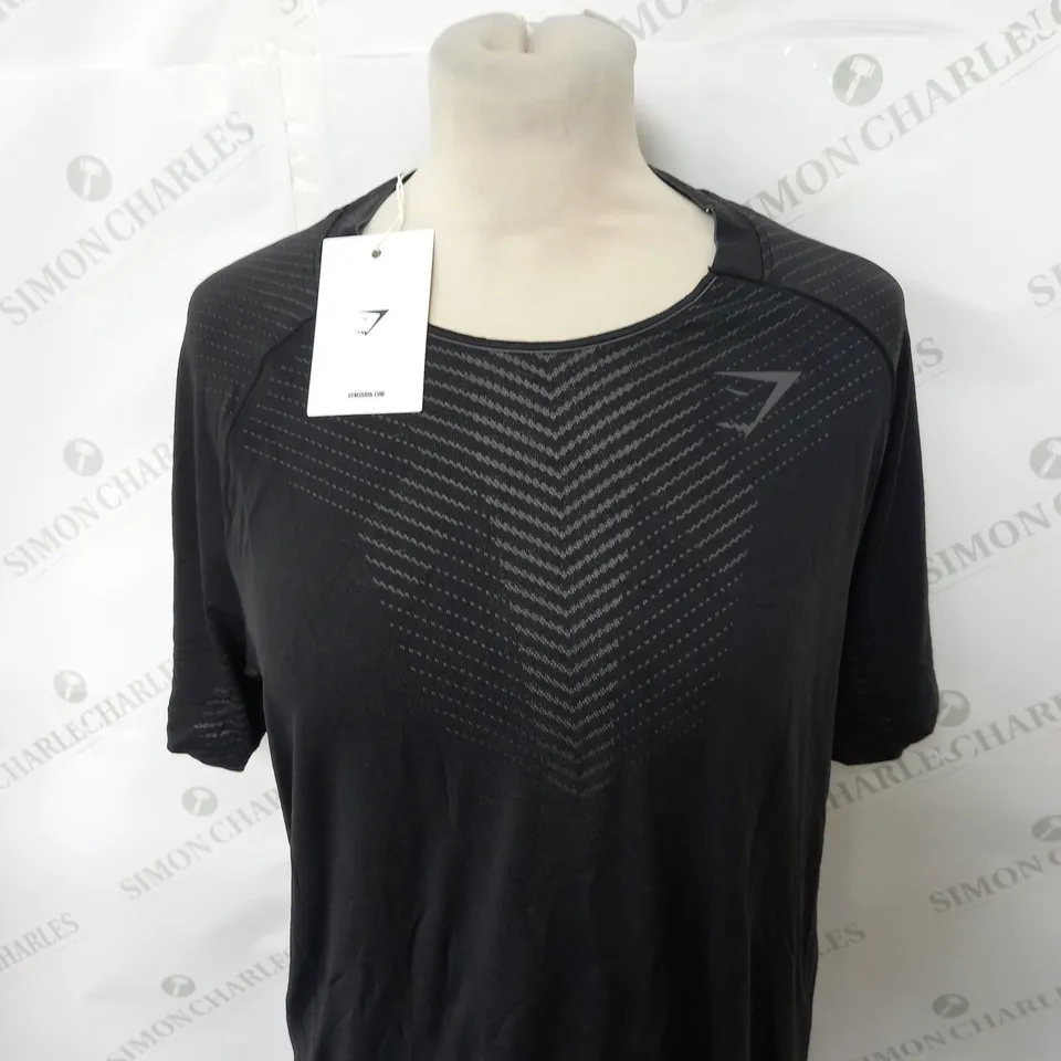 GYMSHARK APEX SEAMLESS T-SHIRT SIZE M