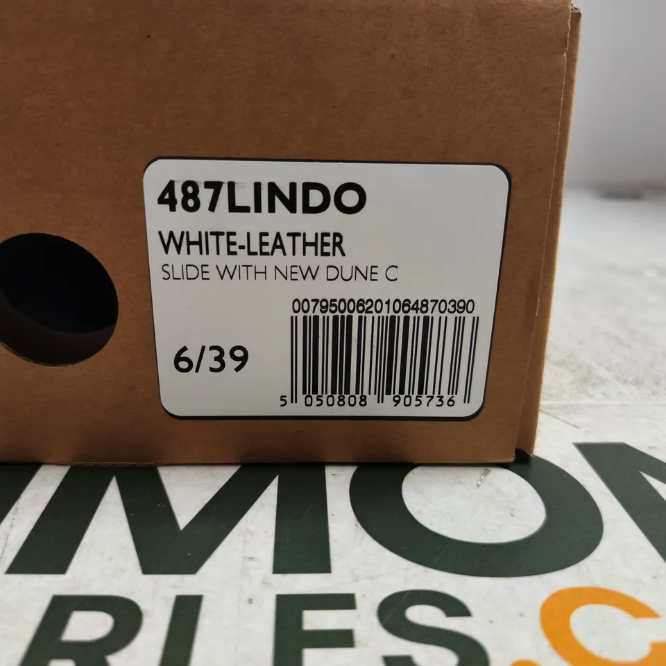 DUNE LONDON WHITE LEATHER SLIDE SANDALS – UK 6 (EU 39) – BOXED