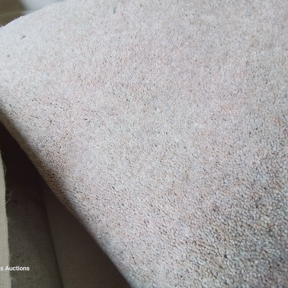 ROLL OF QUALITY LIMESTONE CARPET APPROXIMATELY 5M × 7.02M