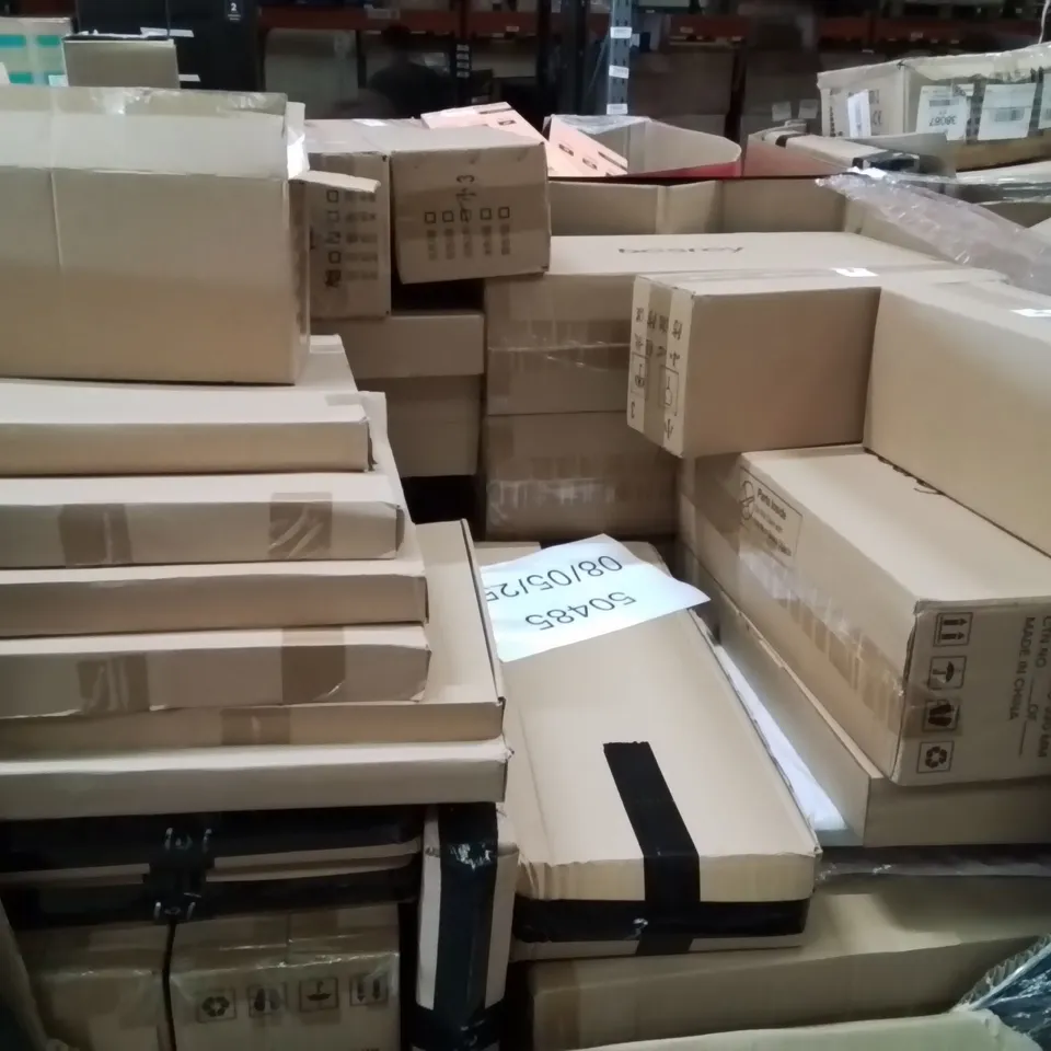 PALLET OF ASSORTED ITEMS TO INCLUDE: BESREY KIDS SCOOTERS, PURE COOL FAN, PET BED ECT