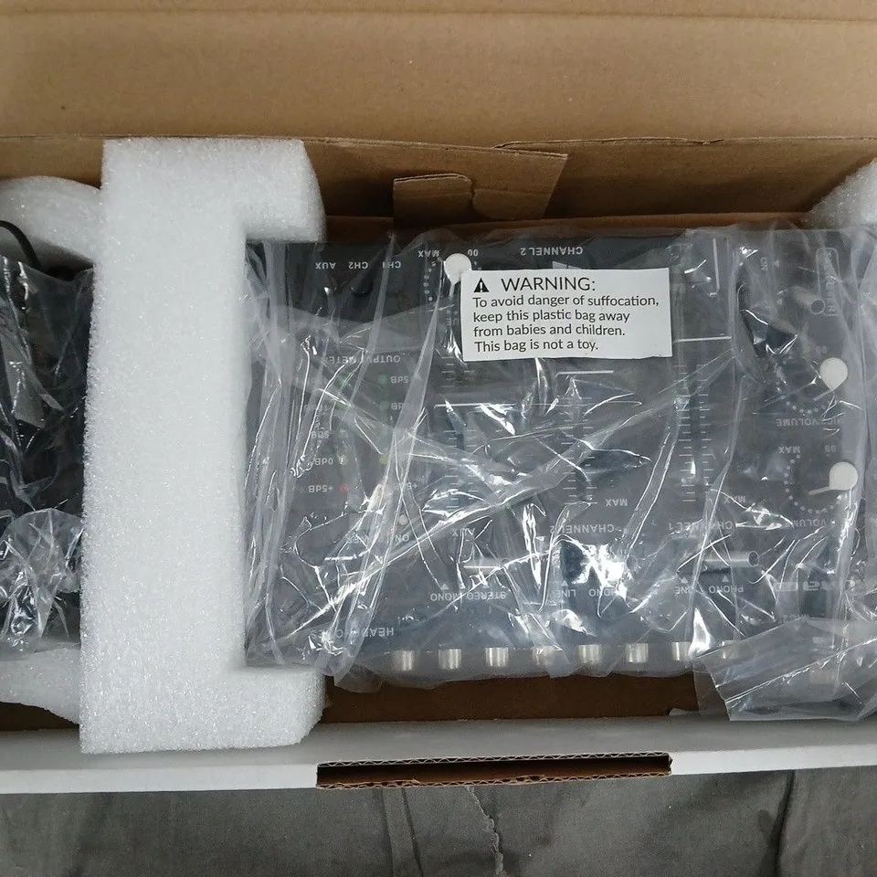 BOXED AUNA PRO TMX-2211 MKII 4-CHANNEL MIXING CONSOLE