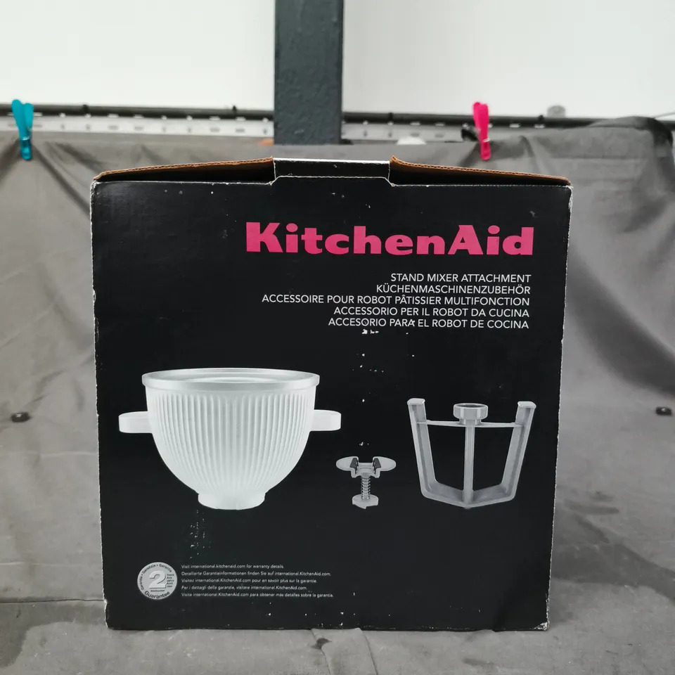 KITCHENAID STAND MIXER ATTACHMENT - RIBBED CERAMIC BOWL WITH ACCESSORIES (BOXED)