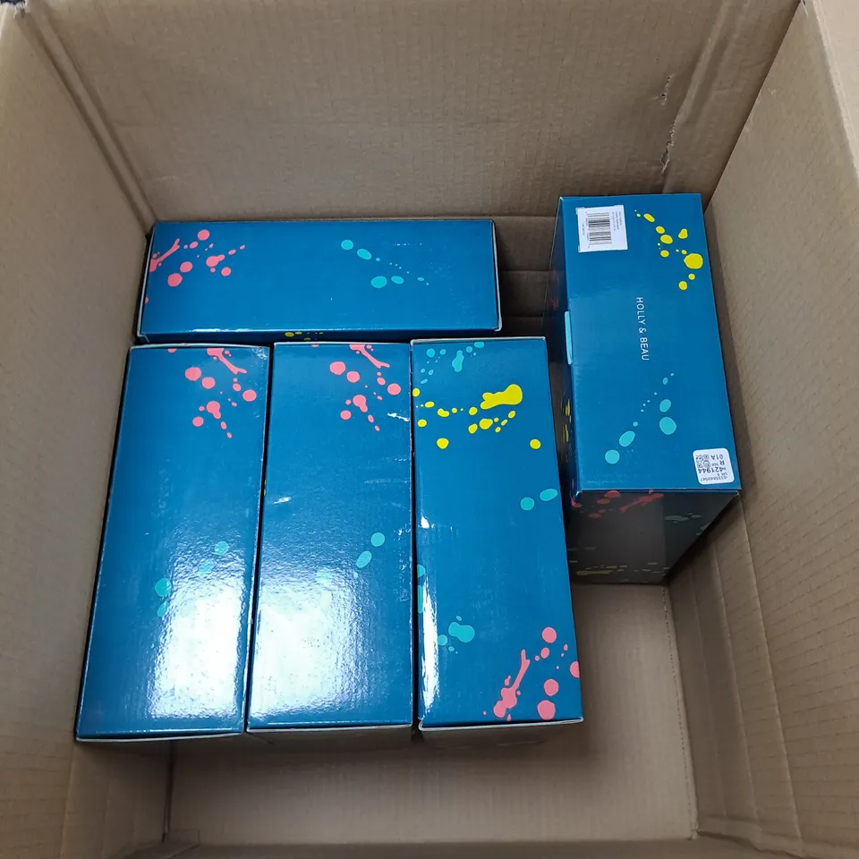 BOX OF APPROXIMATELY 7 PAIRS OF HOLLY AND BEAU RAIN BOOTS - COLOURS AND SIZES MAY VARY