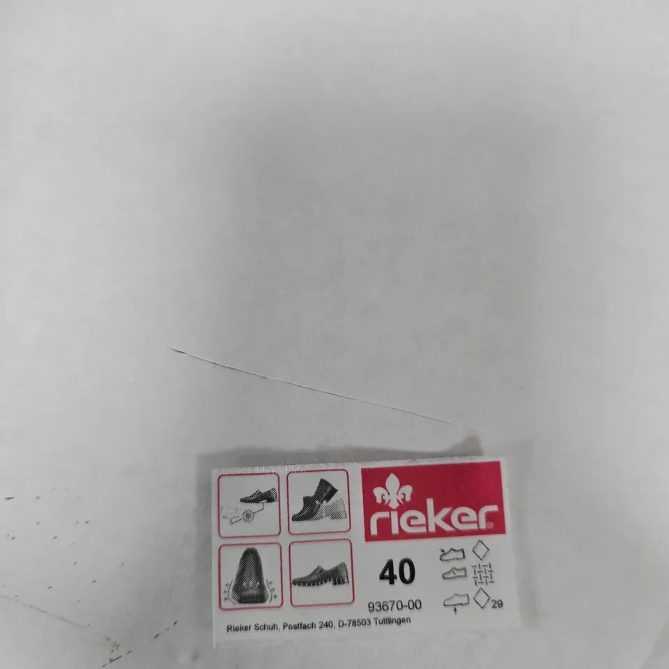 RIEKER BLACK LEATHER KNEE-HIGH BOOTS – EU SIZE 40