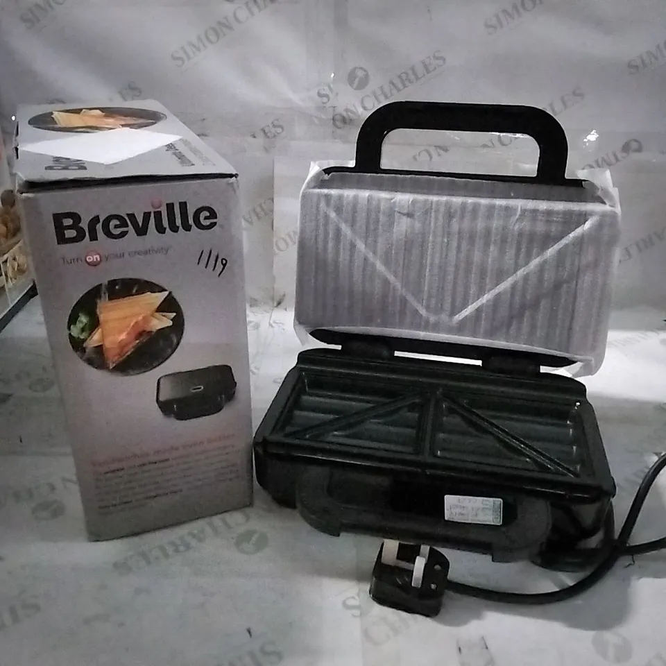 BOXED BREVILLE ULTIMATE DEEP FILL 2 SLICE TOASTIE MAKER